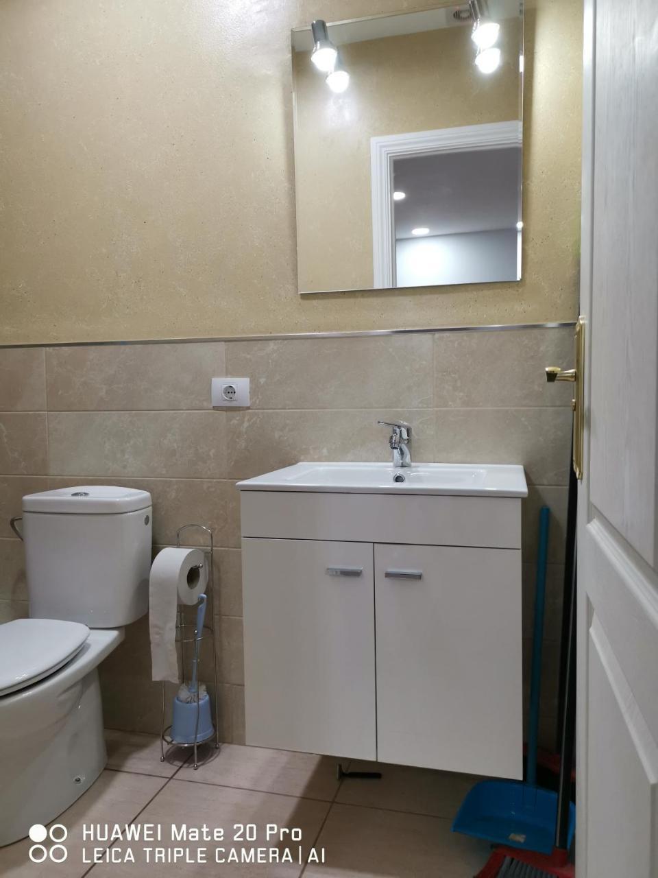 Gasthof Doramas Private Shared Toilet Playa del Inglés